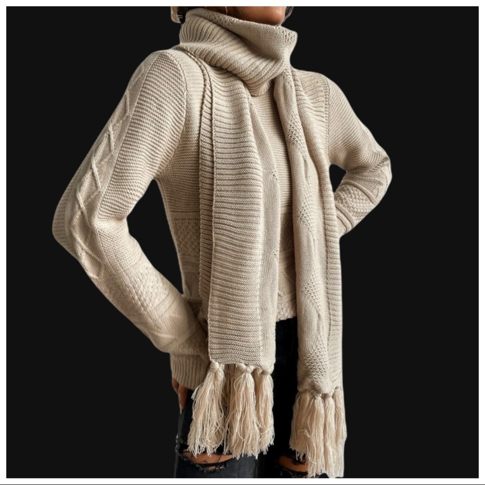 ๐ The Myeko Crew Neck Scarf Sweater - Picture 4 of 9